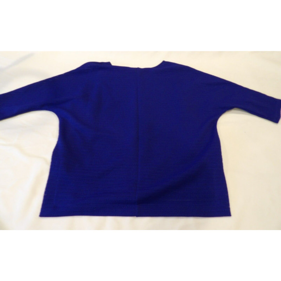 Chicos Size 1 Medium Blouse Blue Mesh Layered Cutout Boho High Low Batwing - Picture 10 of 10